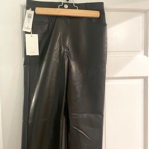 ❤️BRAND NWT❤️ ARITZIA MELINA PANTS- BLACK (noir)